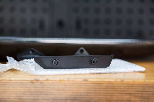 Vantage Rear Spoiler - GT4/AMR Style VH2/R15