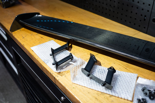 Vantage Rear Spoiler - GT4/AMR Style VH2/R15