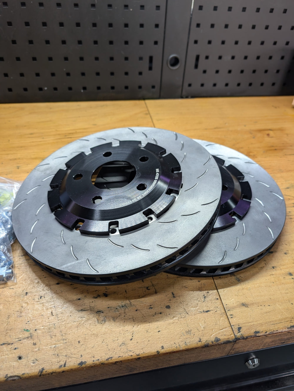 Vantage V8 2 Piece Rear Disc Conversion 330mm
