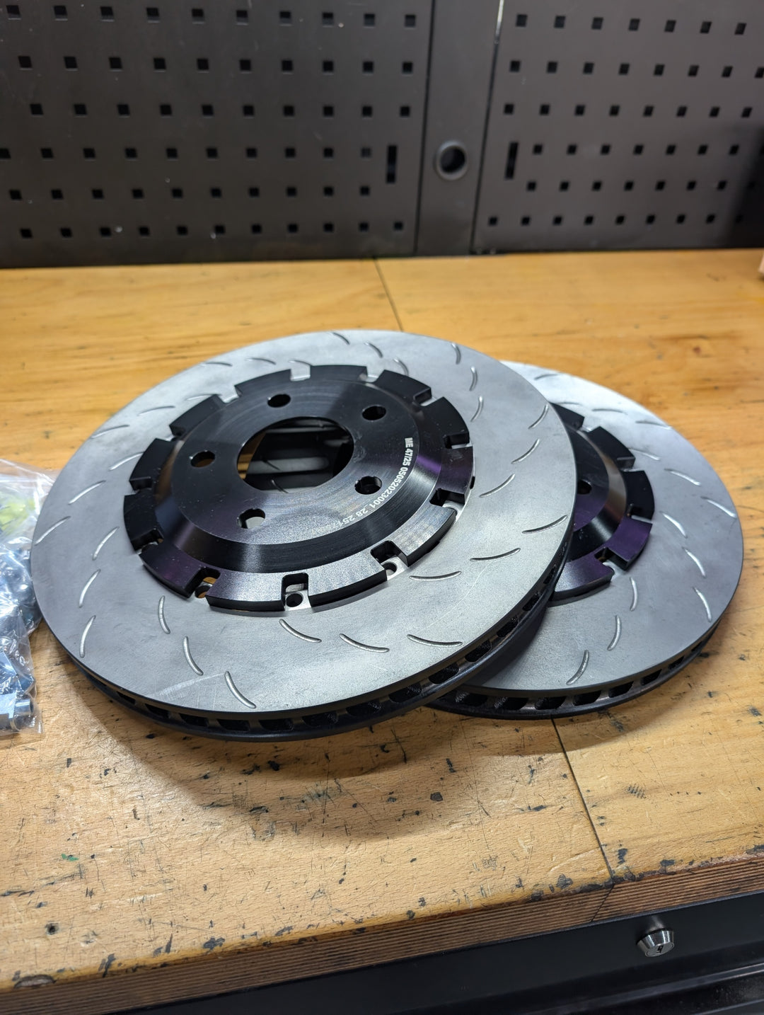 Vantage V8 2 Piece Rear Disc Conversion 330mm