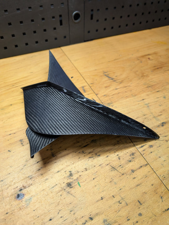 2018+ Aston Martin New Vantage Carbon Canards / Dive Planes GT4 (AM6/17A)