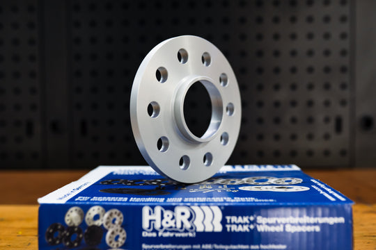 H&amp;R Spurverbreiterungen – Aston Martin V8 &amp; V12 Vantage